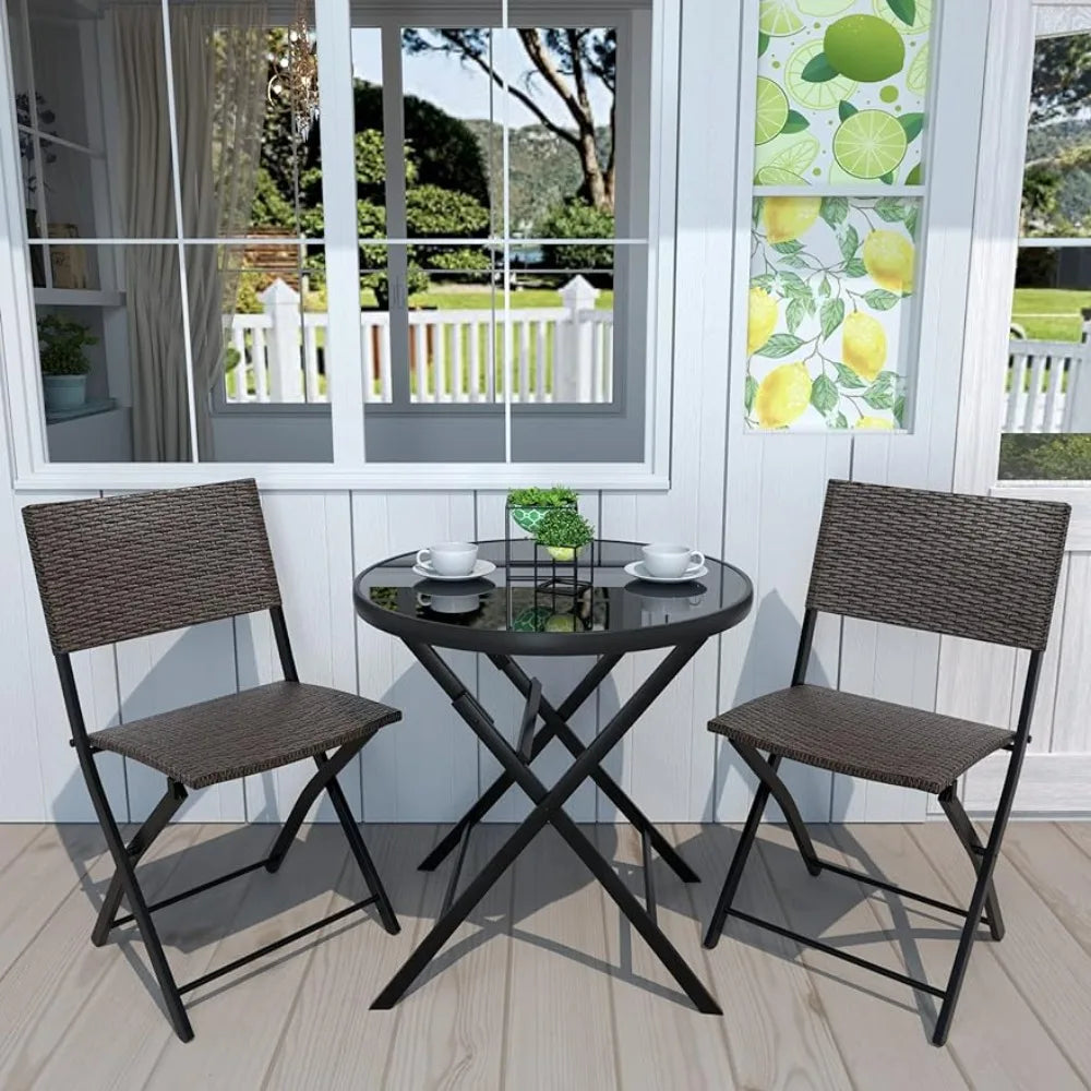 Folding round tables and chairs, - Thekozyhome